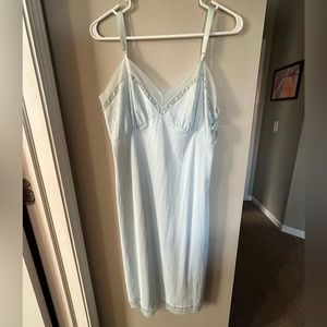 Vintage 60s light blue slip